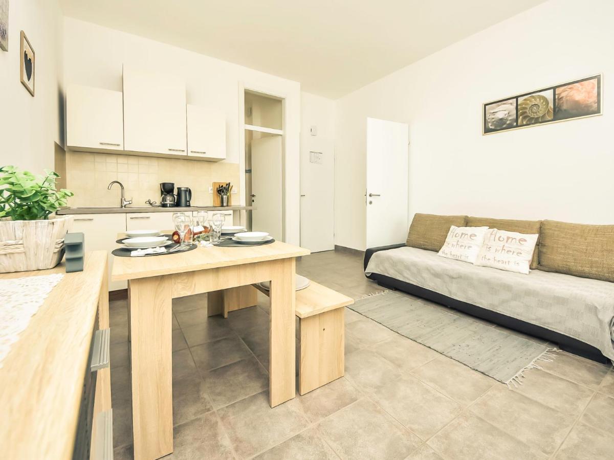 Apartment Snjezana-3 By Interhome カルロバッグ エクステリア 写真